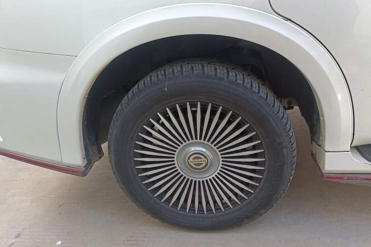 Used Nissan Patrol 2017 4.0L SE U.S.-Spec Version
