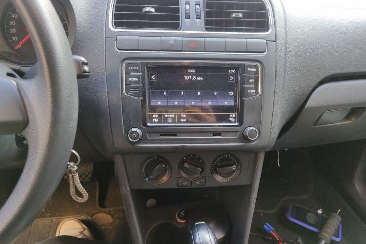 Used Volkswagen Polo 2013 1.4L Automatic Comfort Edition