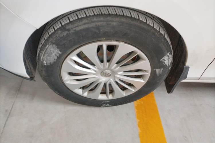 Used Buick Excelle 2020 15N Manual Elite Version
