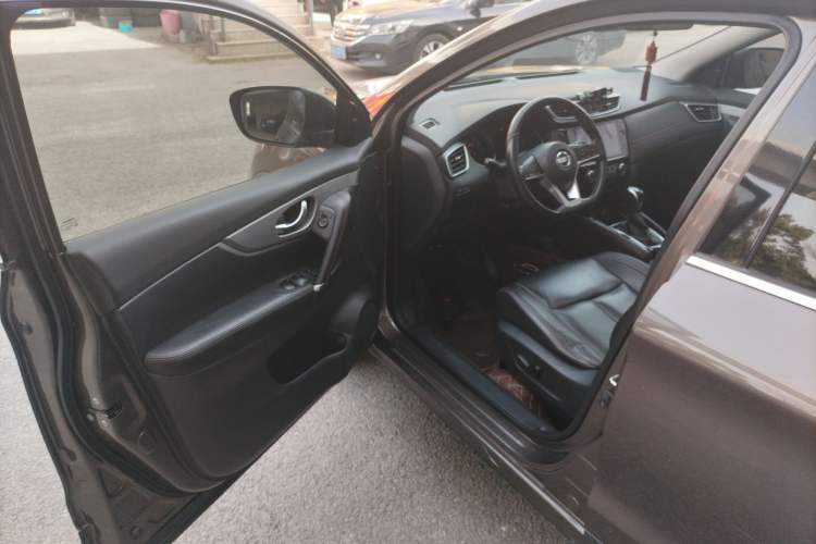 Used Nissan Qashqai 2021 2.0L CVT Luxury Edition
