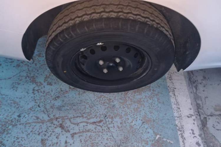 Used Wuling Hongguang New Energy 2025 Extended-Range Hybrid 50 km Standard Version
