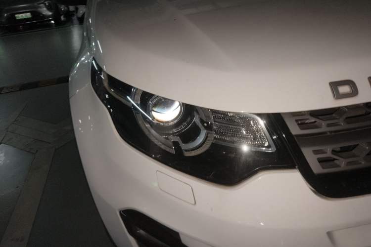 Used Land Rover Discovery Sport 2019 240 PS PURE Edition China V Standard