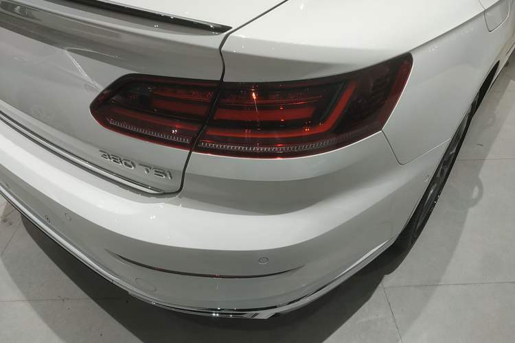 Used Volkswagen FAW-Volkswagen CC 2021 380TSI Striking Edition
