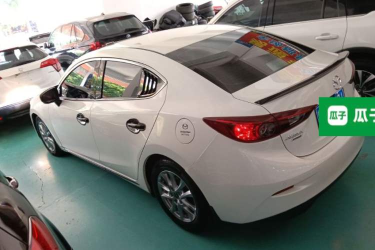 Used Mazda Mazda 3 Axela 2017 Sedan 1.5L Automatic Comfort Model Emission Standard China V

