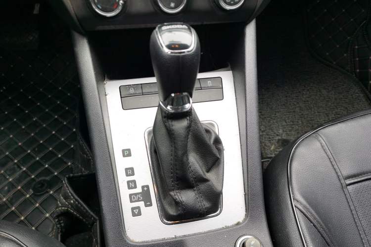 Used Skoda Octavia 2016 1.6L Automatic Chuanxing Edition