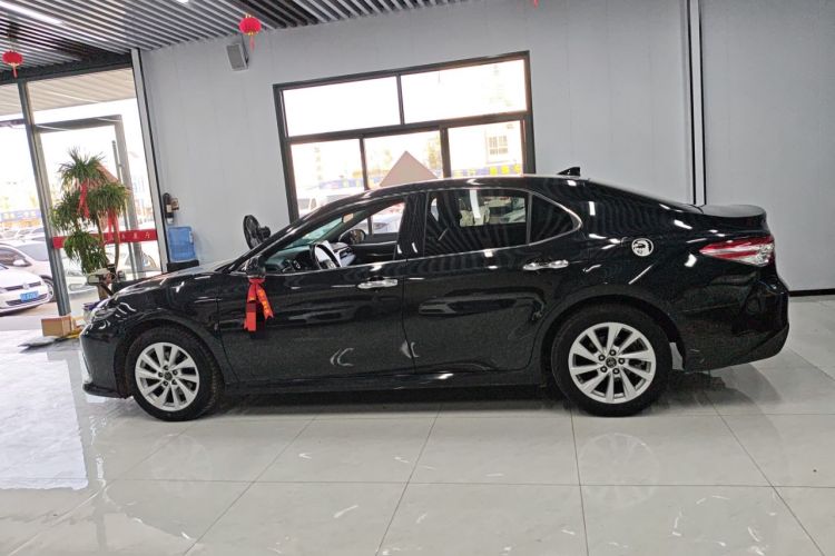 Used Toyota Camry 2021 2.0G Luxury Edition