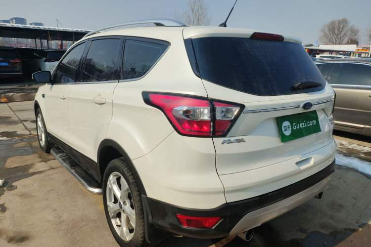 Used Ford Kuga 2017 EcoBoost 180 Two-Wheel-Drive Tiger Leap Model
