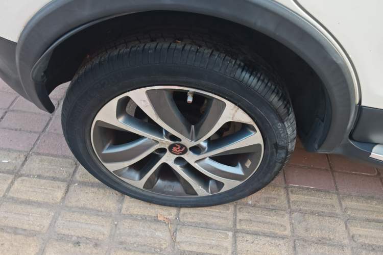 Used BYD Yuan 2016 1.5L Automatic Luxury Version
