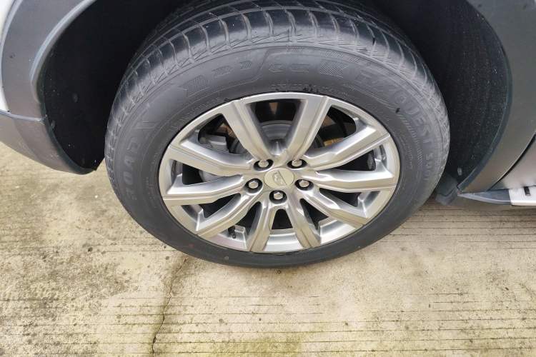 Used Cadillac XT4 2018 28T Two-Wheel Drive Leading Version
