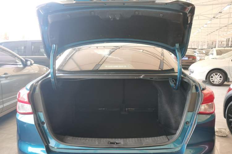 Used Nissan Lannia 2016 1.6L CVT Smart Cool Edition
