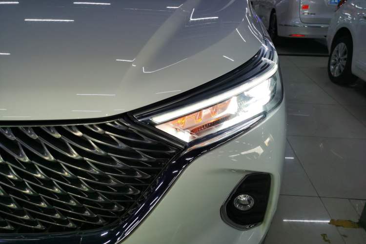 Used Haval M6 2021 PLUS 1.5T DCT Luxury Smart Connectivity Model
