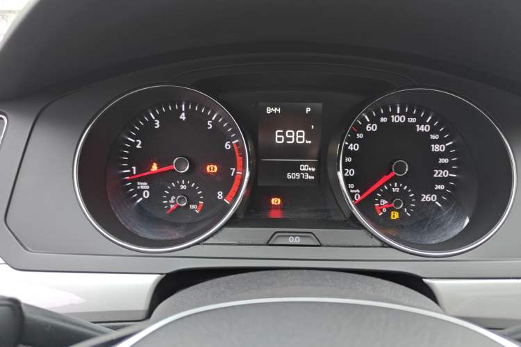 Used Volkswagen Lamando 2015 230TSI DSG Fashion Edition