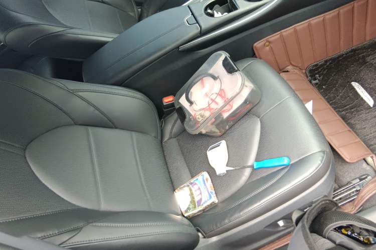 Used Toyota Avalon 2022 Dual-Engine 2.5L Luxury Edition