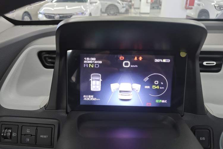 Used Wuling Hongguang MINIEV 2021 Macaron Premium Model – Lithium Iron Phosphate
