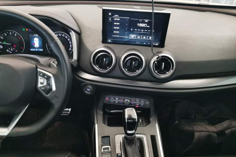 Used Wey VV5 2017 2.0T Ultra-Luxury Version