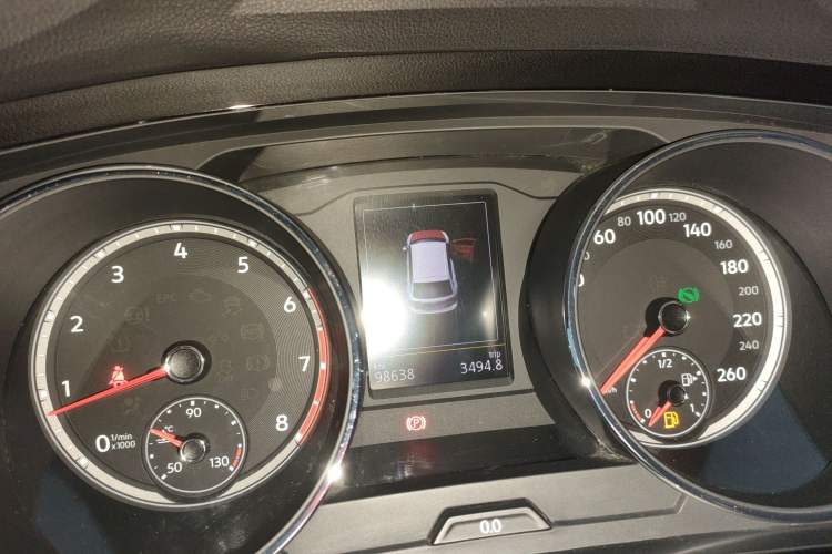 Used Volkswagen Tiguan L 2019 330TSI Automatic Two-Wheel Drive Smart Luxury Version China V Emission Standard