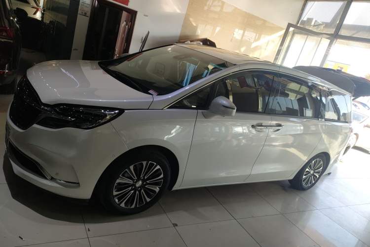 Used Buick GL8 2022 ES Land Cruiser 653T Luxury Model
