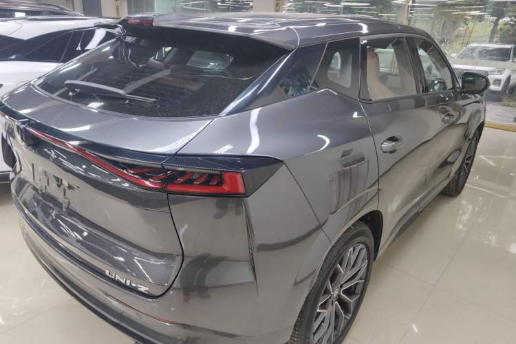 Used Changan UNI-Z 2025 1.5T Luxury Version