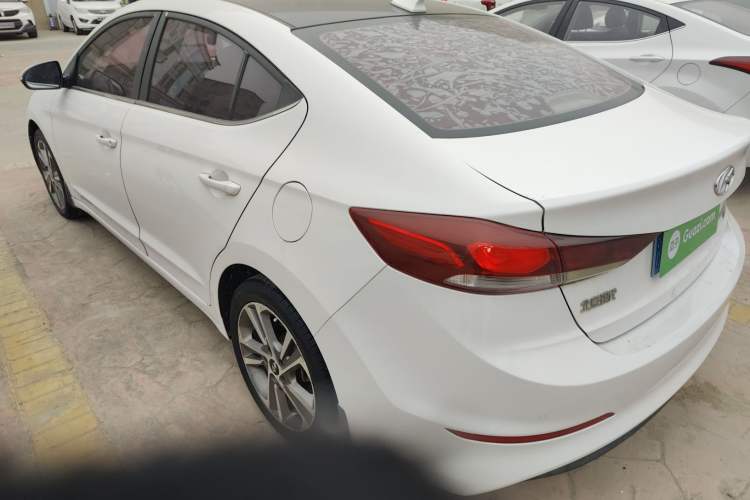 Used Hyundai Elantra 2016 1.6L Automatic ZhiXuan – Elite Version