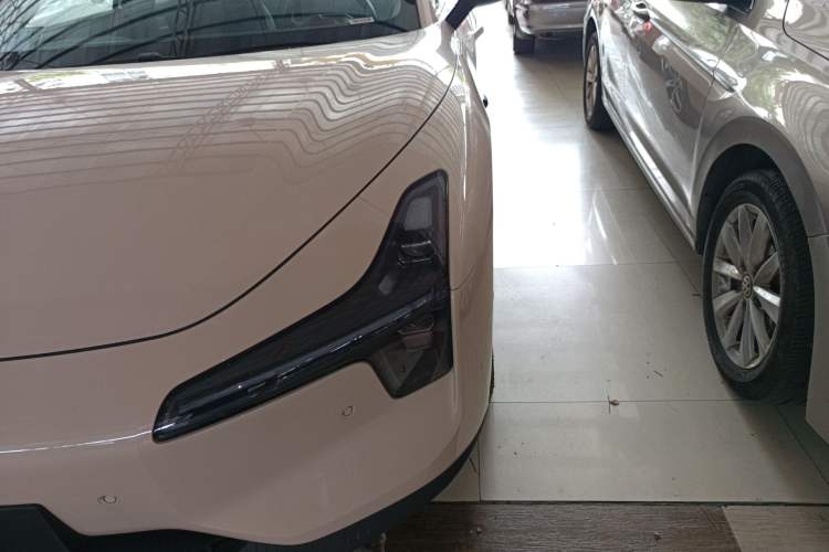 Used XPeng MONA M03 2024 620 with Ultra-Long Range
