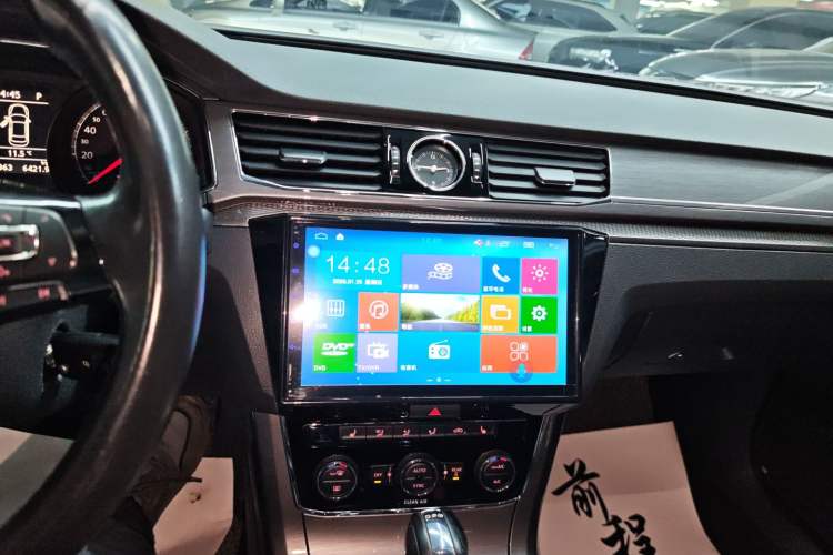 Used Volkswagen Passat 2016 330TSI DSG Luxury Edition
