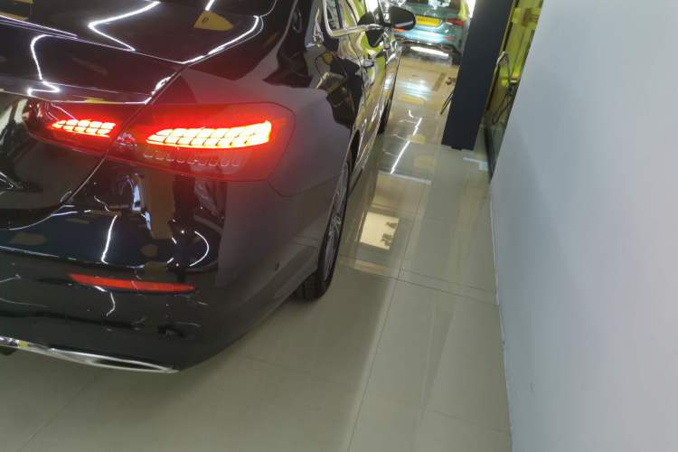 Used Mercedes-Benz E-Class 2022 Revised Version E 300 L Sport Luxury Edition
