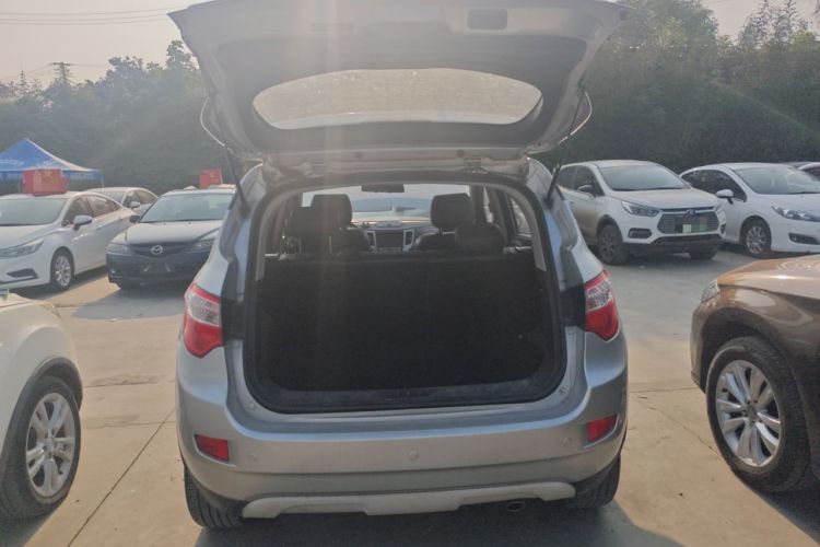 Used Changan CS35 2014 1.6L Manual Luxury Model China IV Standard
