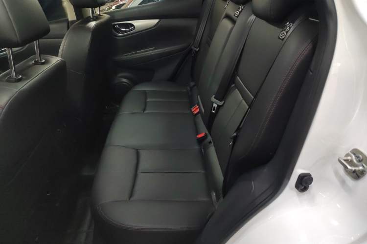 Used Nissan Qashqai 2023 Classic 2.0L CVT XV Prem. Smart Enjoyment Edition
