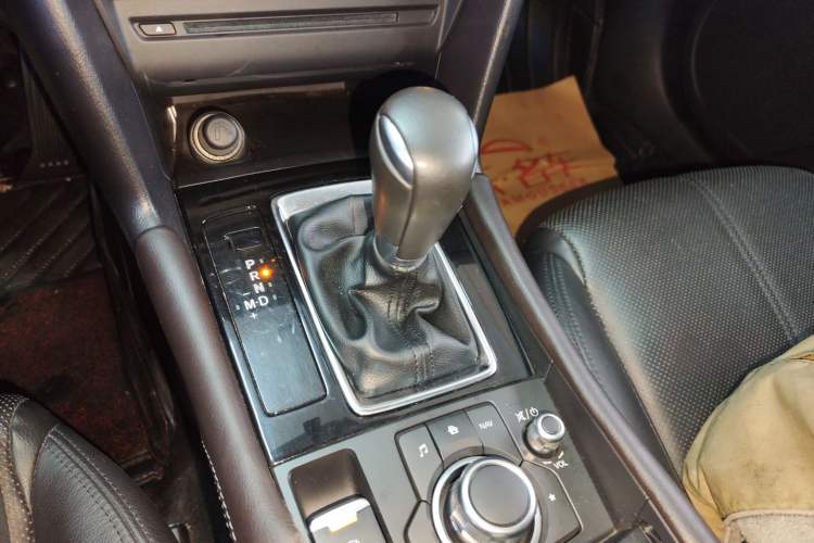 Used Mazda Mazda 3 Axela 2017 Sedan 2.0L Automatic Prestige Model China V Standard