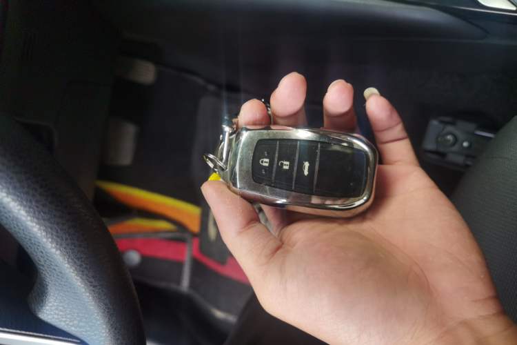 Used Toyota Corolla 2021 Dual-Engine 1.8L E-CVT Pioneer Edition
