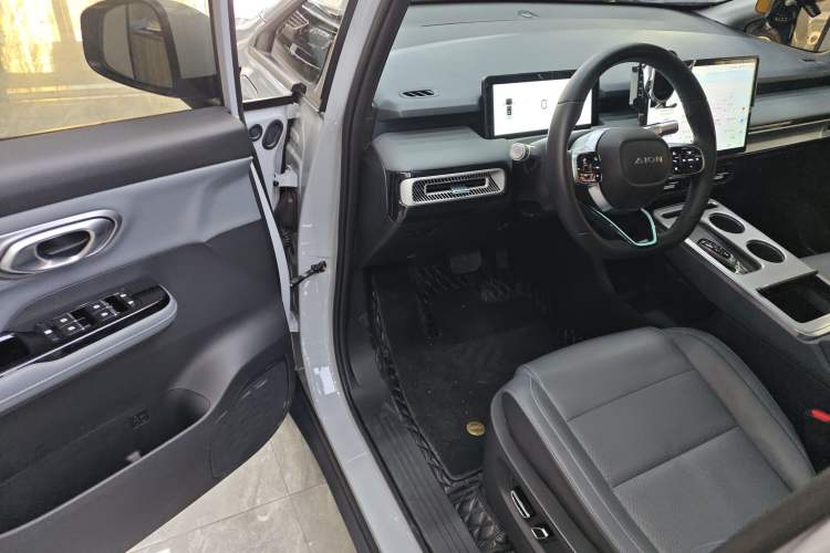 Used AION Y 2022 Plus 70 Smart Edition
