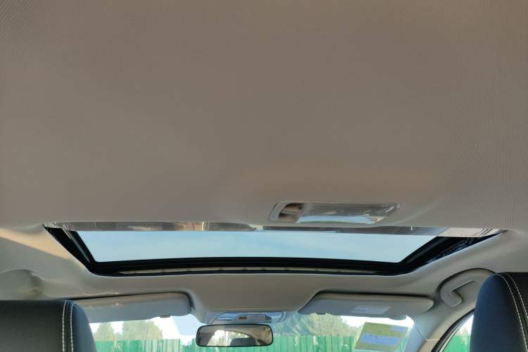 Used Venucia D60 2023 PLUS 1.6L XL CVT Yue Ling Edition
