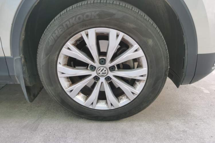 Used Volkswagen Tiguan L 2018 330TSI Automatic Two-Wheel Drive Luxury Edition
