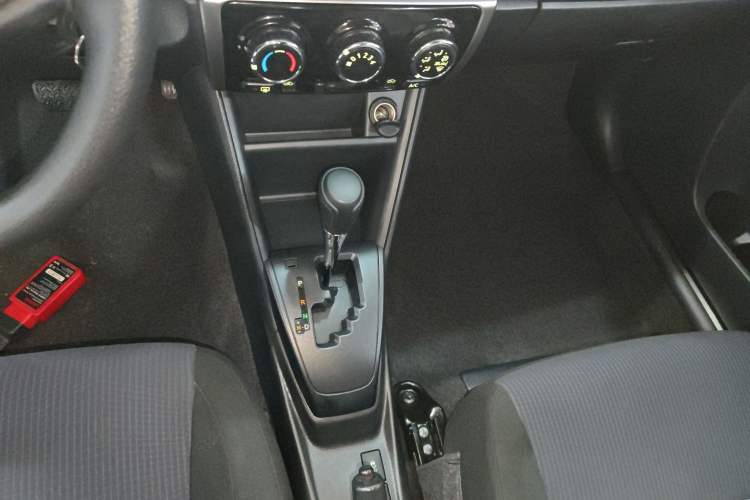 Used Toyota YARiS L 2019 1.5E CVT Dynamic Edition China VI compliant
