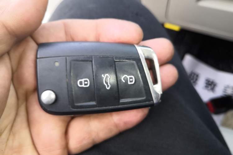 Used Volkswagen Touran 2018 Volkswagen Touran L 280TSI DSG Boundary Edition 6-Seater China V Emission Standard
