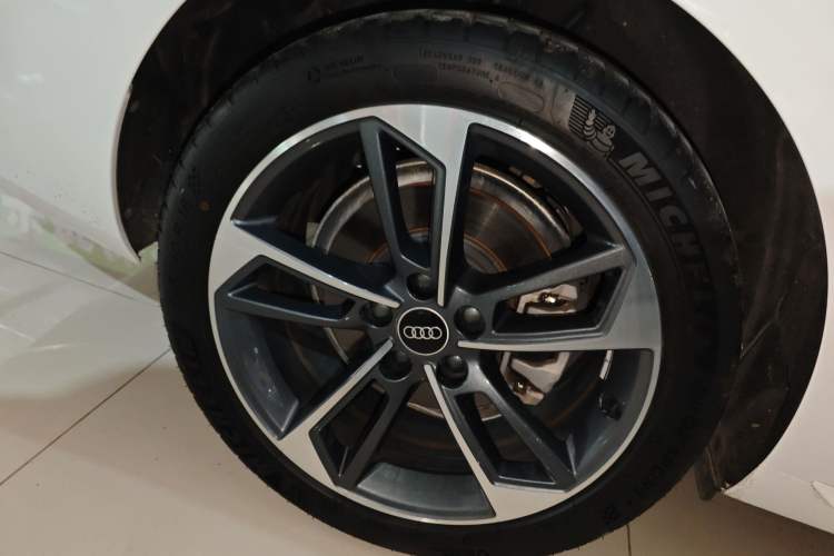 Used Audi A4L 2023 40 TFSI Luxury Dynamic Model