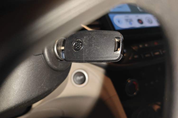 Used Buick GT 2017 15N Manual Elite Version
