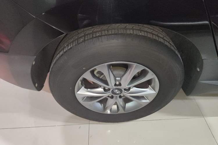 Used Hyundai ix35 2015 2.0L Automatic 2WD Comfort Edition China IV Standard
