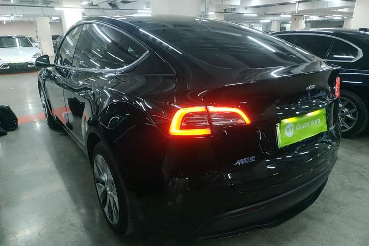 Used Tesla Model Y 2021 Standard Range Rear-Wheel Drive Version