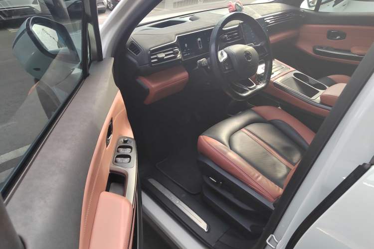 Used Nio EC6 2020 605 km Sport Edition
