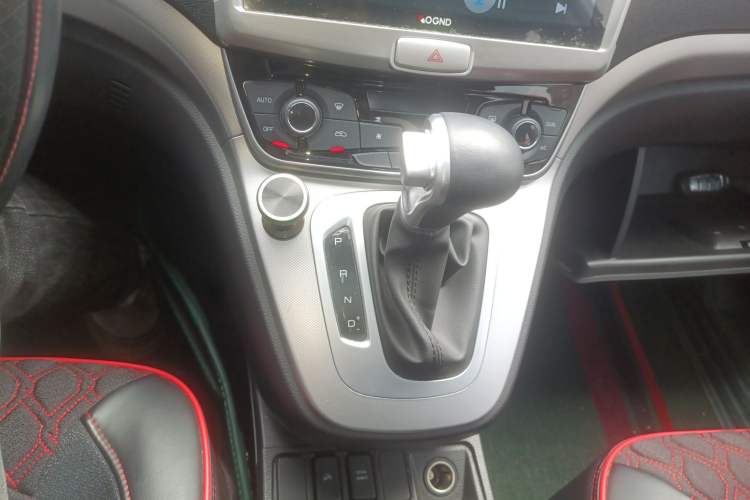 Used Haval M6 2019 1.5T DCT Two-Wheel Drive Value Edition China VI Standard