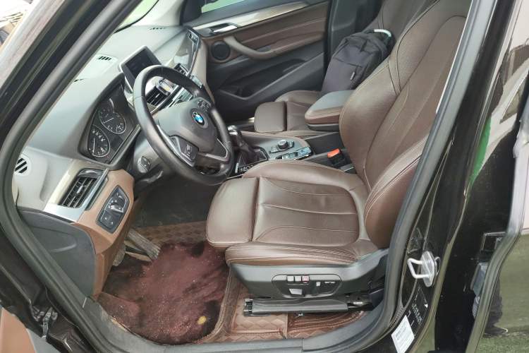 Used BMW X1 2018 sDrive18Li Luxury Model
