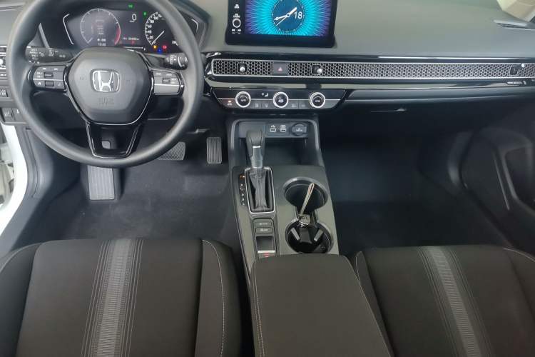 Used Honda Civic 2023 HATCHBACK 240TURBO CVT Zhiyue Edition
