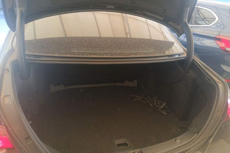 Used Mercedes-Benz E-Class 2023 E 300 L Sport Luxury Edition
