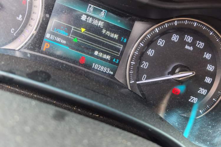 Used Buick GL6 2018 18T 6-Seater Prestige Model
