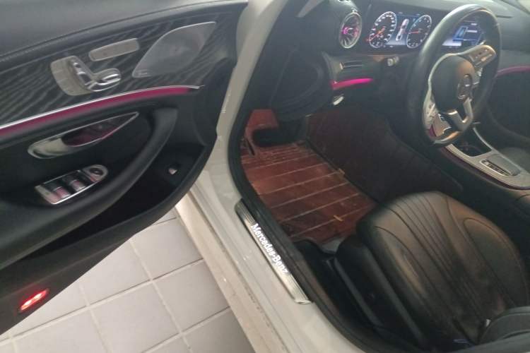 Used Mercedes-Benz CLS 2020 CLS 300 Luxury Model