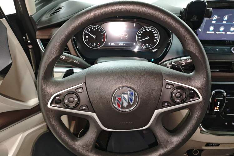 Used Buick GL8 2023 Land Executive Class Smart Enjoyment Model
