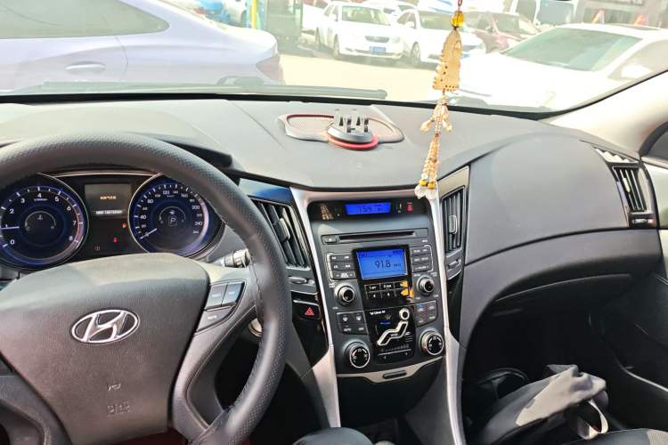 Used Hyundai Sonata 2014 2.0L Automatic Luxury Edition