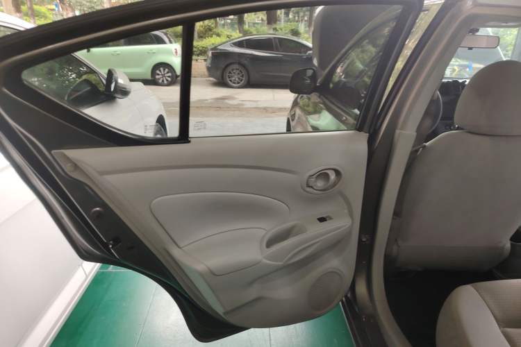 Used Nissan Sunny 2015 1.5XE CVT Elite Edition
