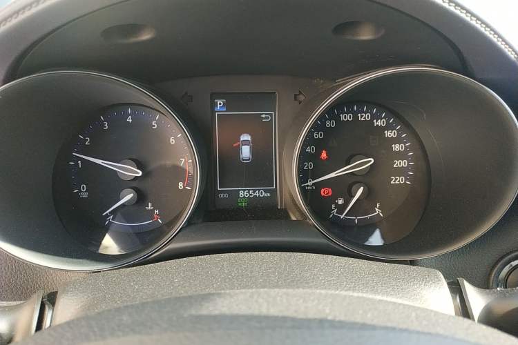 Used Toyota IZOA 2020 2.0L Yichi Version
